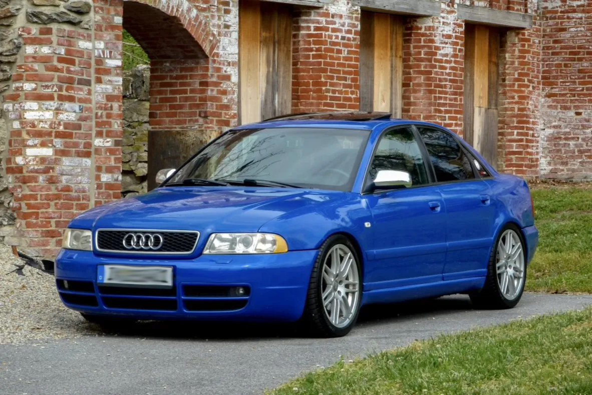 2001 Audi S4